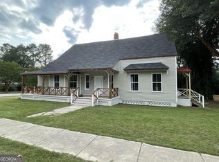407 N Harvey St, Millen, GA 30442