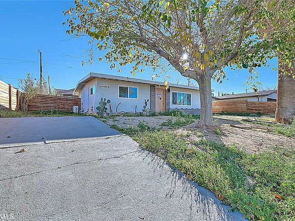 4th image of 61673 Palm Vista Dr