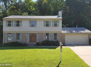 5203 Dunleigh Glen Ln, Burke, VA 22015