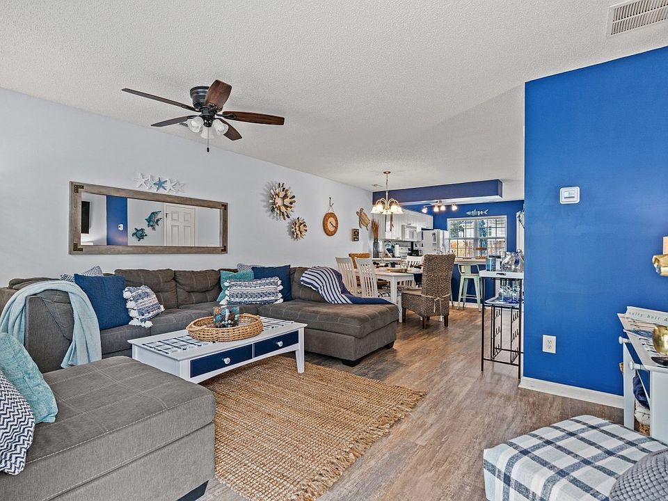 1st image of 618 3rd Ave S APT 4C
