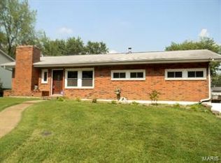 1958 Maple Ln, Arnold, MO