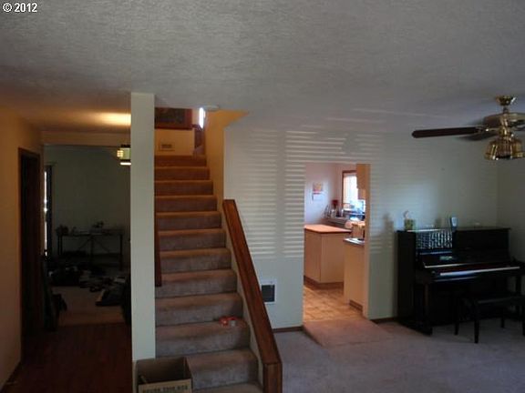 5th image of 3212 H St