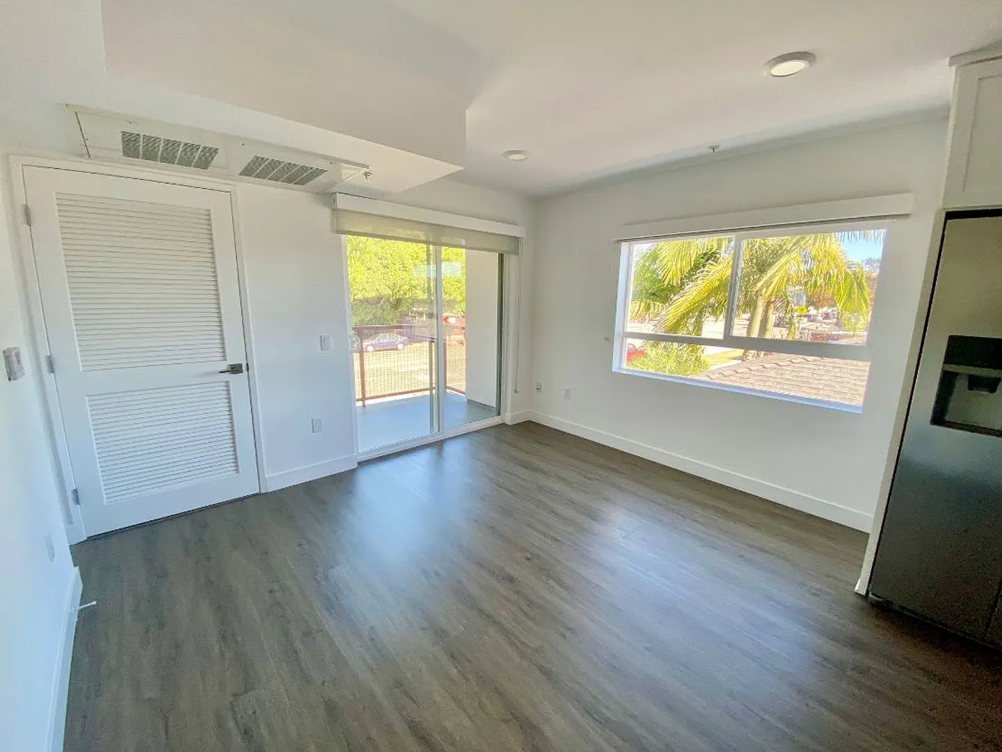 5455 Inglewood Blvd. — Photo 3