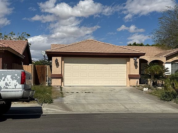 4th image of 80748 Cottonwood Ln