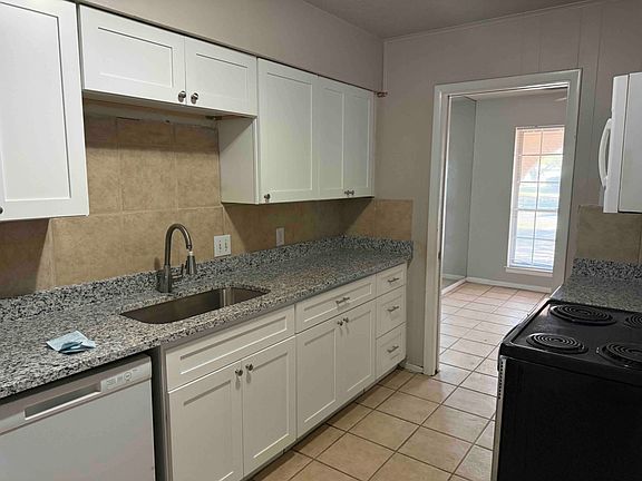 2nd image of 4902 Inverness Ave