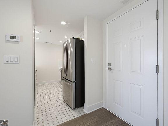 3rd image of 3481 Lakeside Dr NE APT 2706