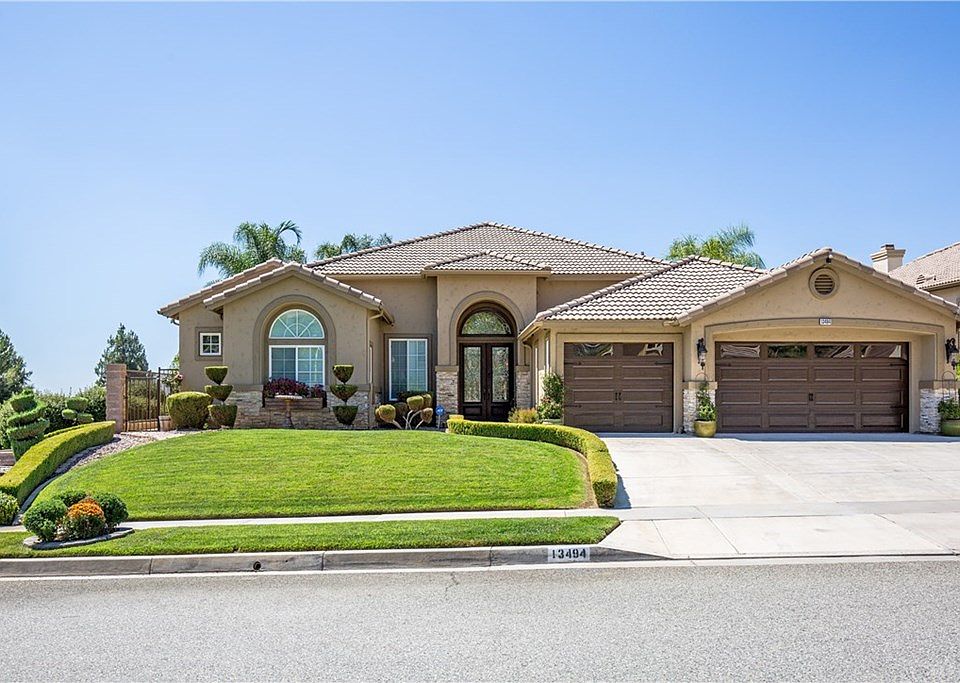 1st image of 13494 Mesa Terrace Dr