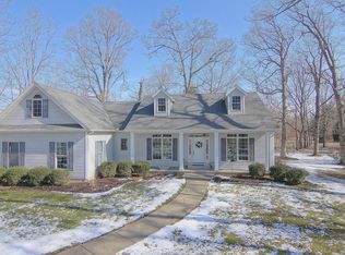 2961 White Oaks Rdg, Buchanan, MI 49107