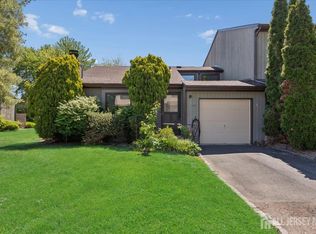 107 Bowne Ct, Matawan, NJ 07747