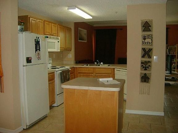 4th image of 5551 Bentgrass Dr #11-107