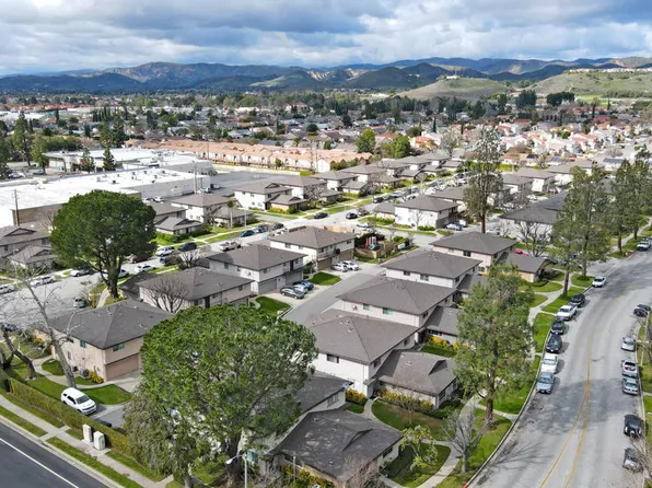 2033 Calle La Sombra #D, Simi Valley, CA 93063