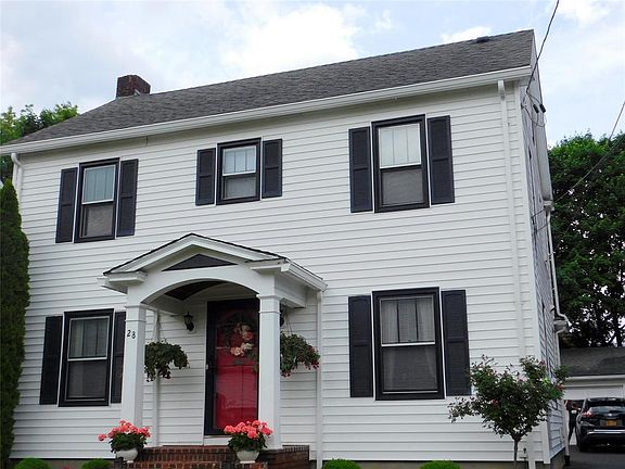 3rd image of 28 Johnson Ave
