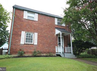 414 N Granada St, Arlington, VA 22203