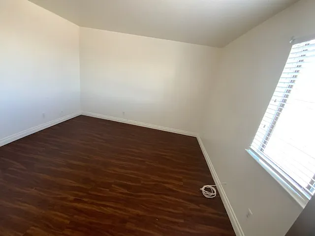 Bonita Terrace Apartments — Photo 10