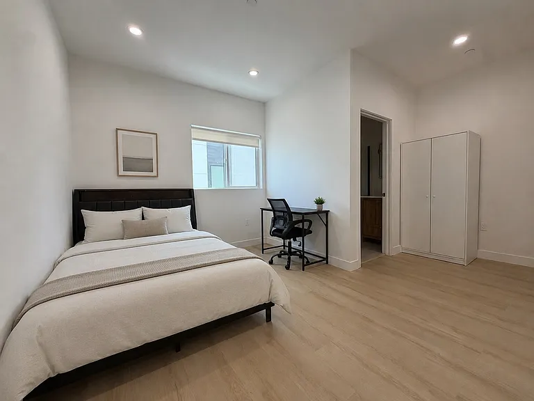 1330 Magnolia Ave — Photo 15