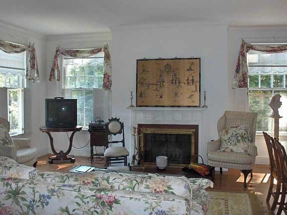 Beautiful hard wood floor