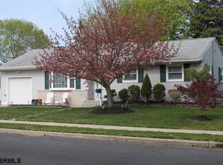 110 Osborne Rd, Somers Point, NJ 08244