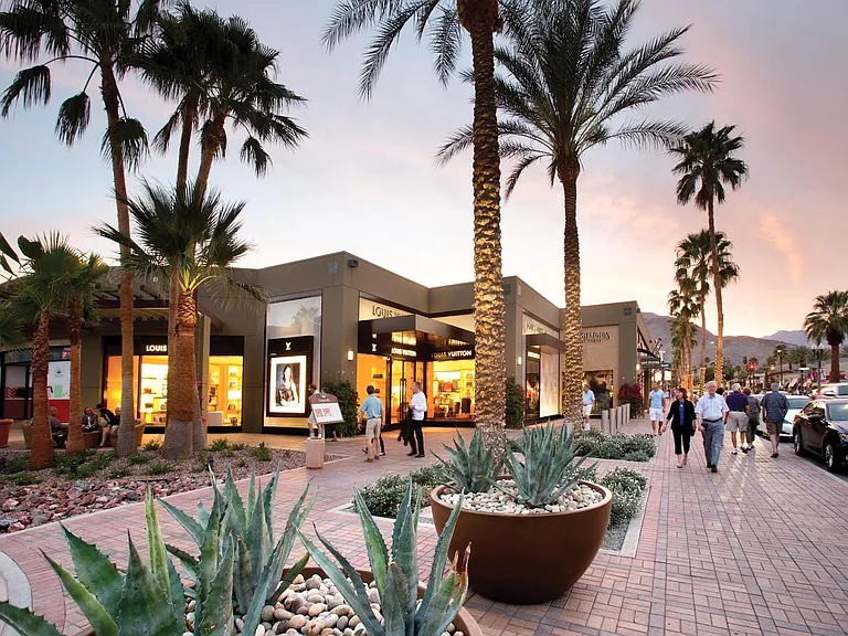 El Paseo = Best Shopping and Dining in the desert, just a short walk away