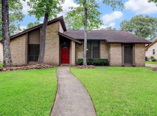 4023 Cedar Forest Dr, Kingwood, TX 77339