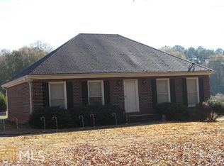 622 N Pine Hill Rd, Griffin, GA 30223