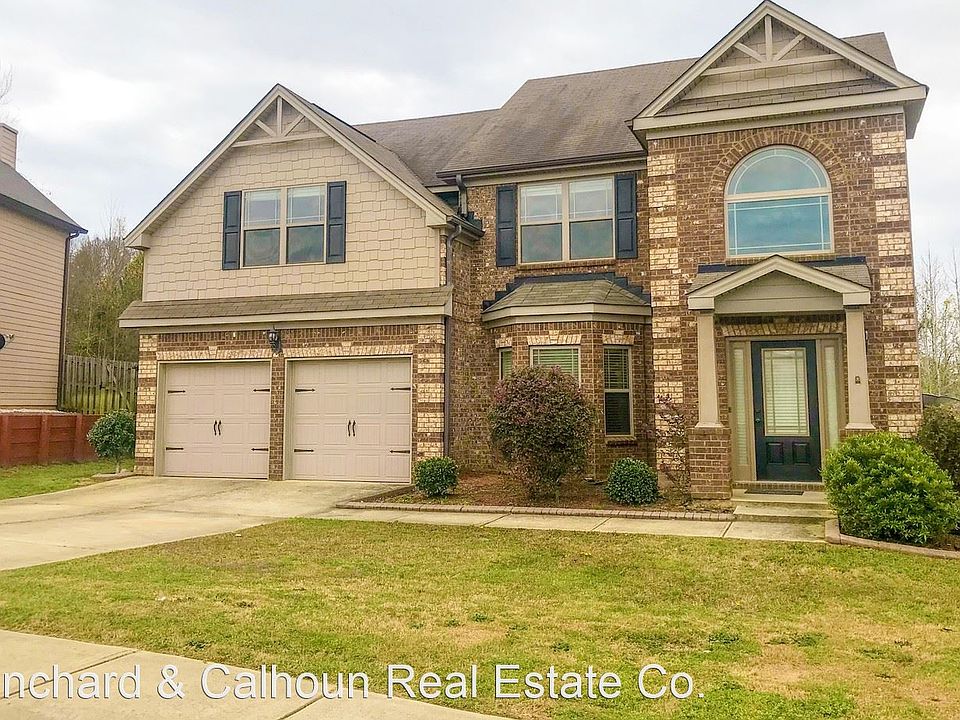 1st image of 4006 Lakewood Dr