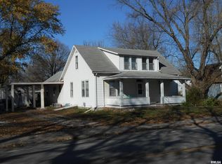 311 Macomb St, Colchester, IL 62326