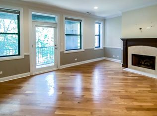 1241 W Oakdale Ave #2E, Chicago, IL 60657