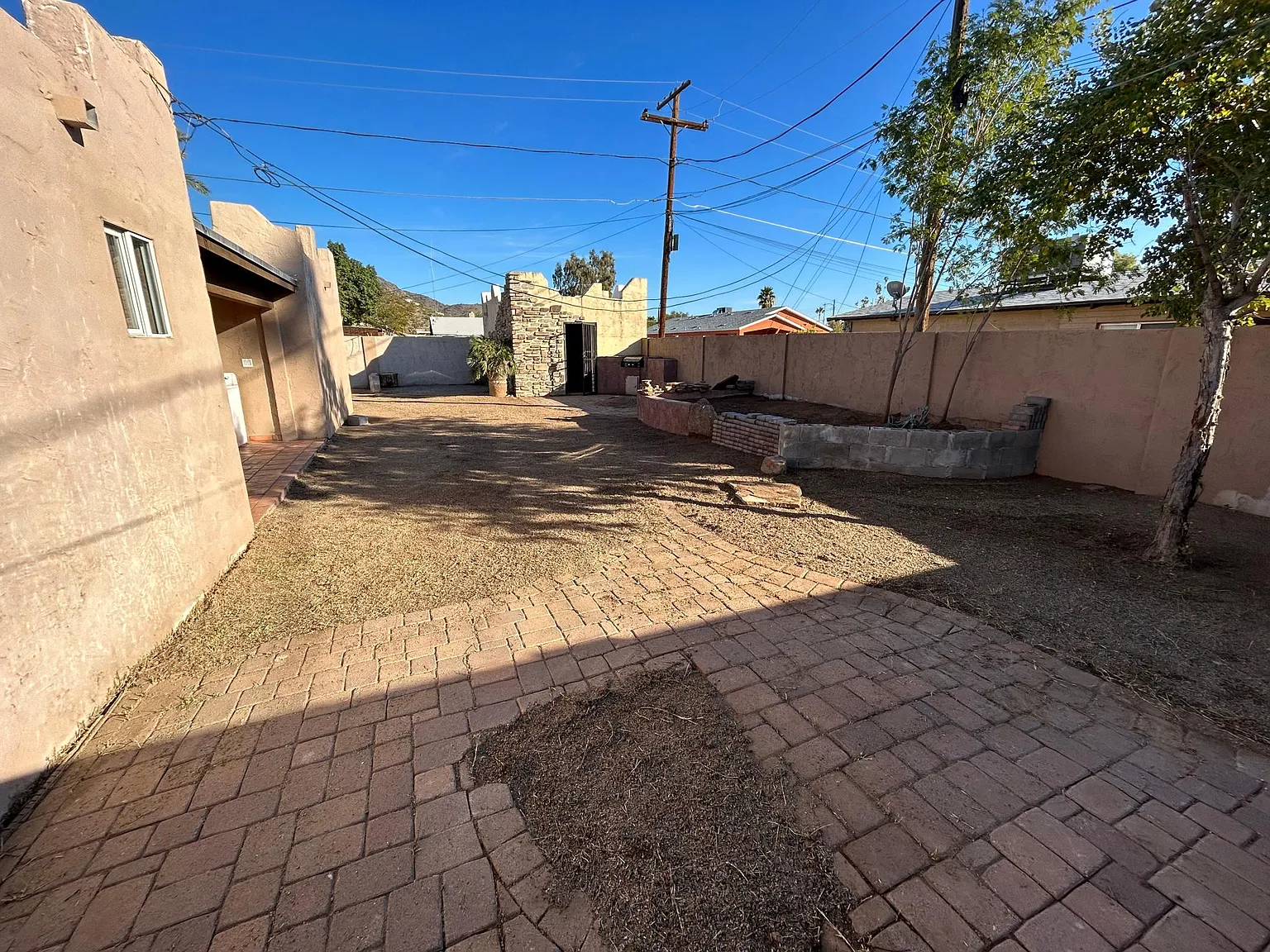 4 bed, 1250 sqft, $1,650 — Photo 3