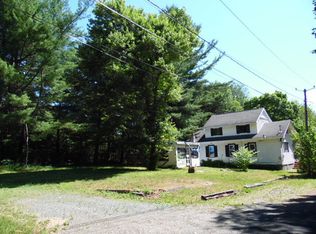 140 Stewart Point Rd, Nassau, NY 12123