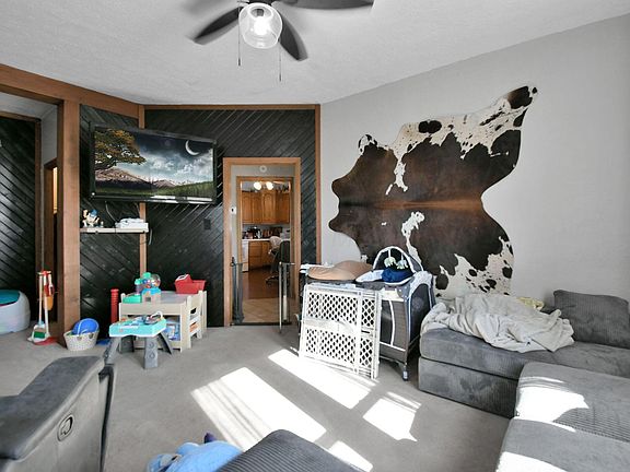 4th image of 125 Beaver St
