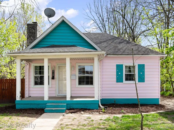 610 E Cross St, Ypsilanti, MI 48198