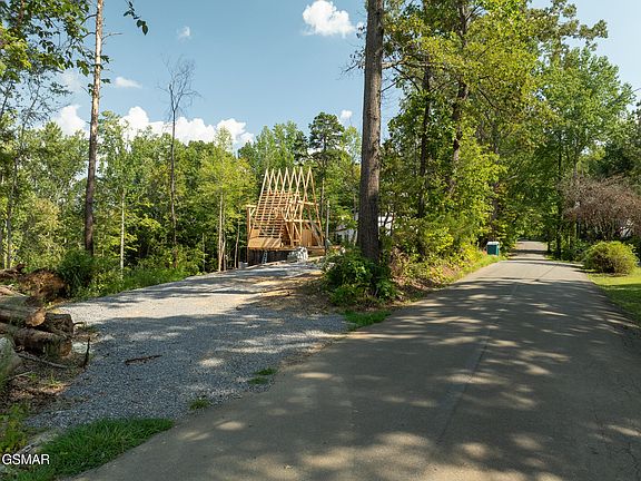 2nd image of 3 Timberlake Cir Lot 3