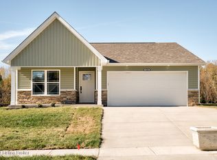 11022 Meadow Run Rd, Louisville, KY 40229