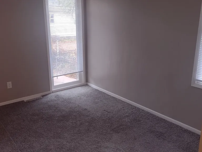 417B William St — Photo 8