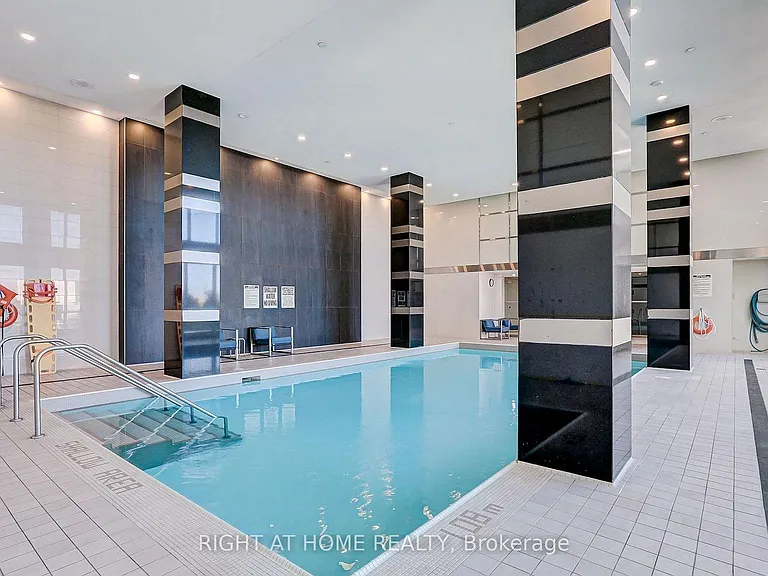 215 Sherway Gardens Rd #Penthouse 101 — Photo 15