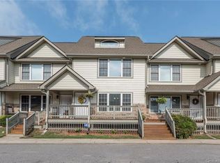 44 Rotunda Cir, Asheville, NC 28806
