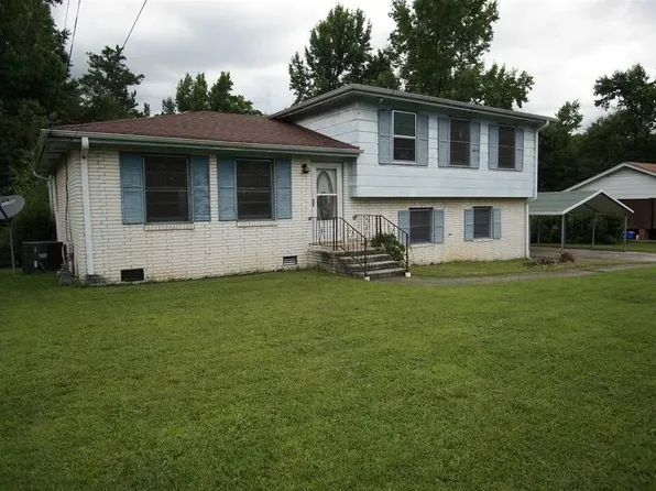 2570 Lilac Dr, Morrow, GA 30260