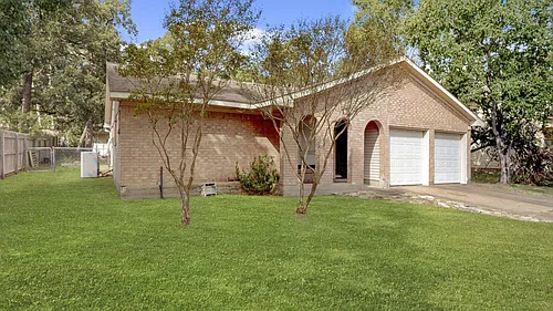 1210 Neal Pickett Dr Photo 1