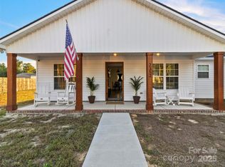 2352 Northcutt Rd, Hartsville, SC 29550