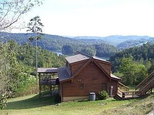 1st image of 331 Broadmoor Dr