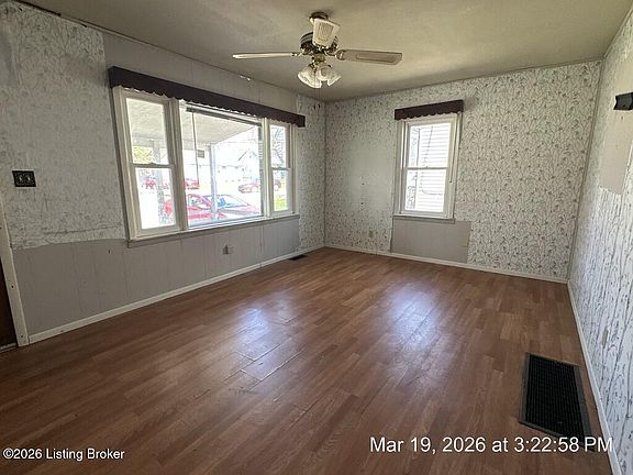 3rd image of 2612 Franklin Ave