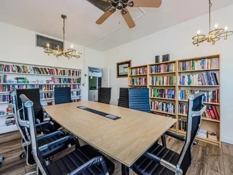 2900 Cove Cay Dr — Photo 28