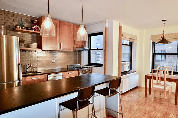 Sold by Real Direct | media 6