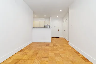 Rented by Mossanen Group