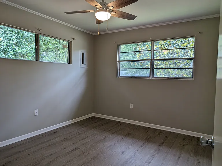 2904 Williamsburg Rd — Photo 26