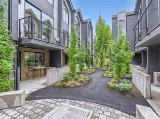 7510 43rd Ave S #A, Seattle, WA 98118