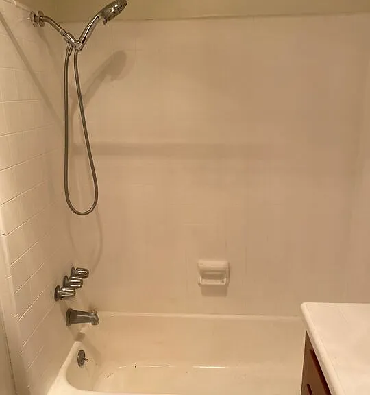 4244 Duquesne Ave #8 — Photo 1