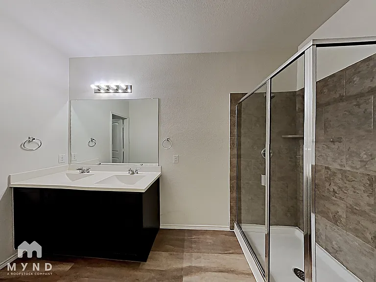 2436 Dolostone Dr — Photo 14