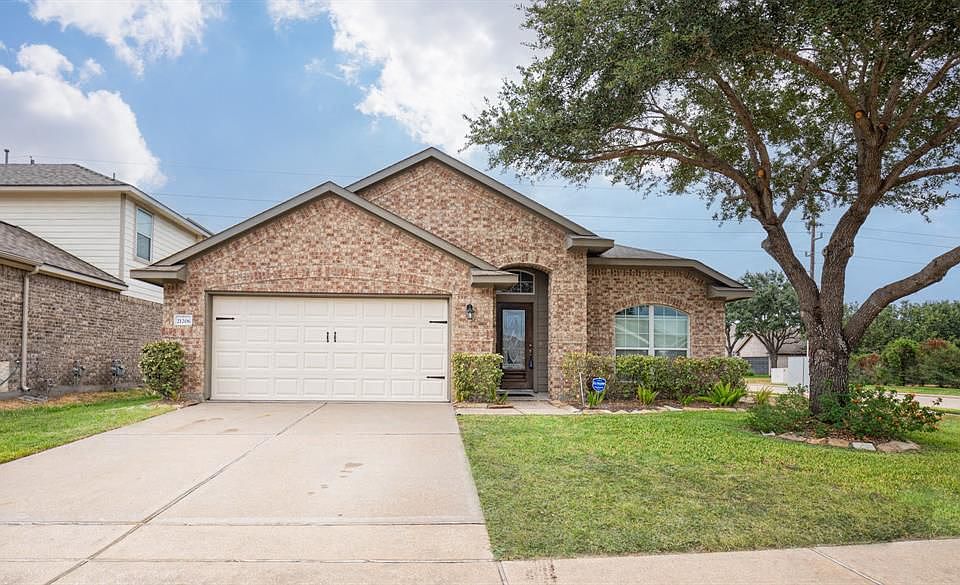 1st image of 21206 Colton Cove Dr