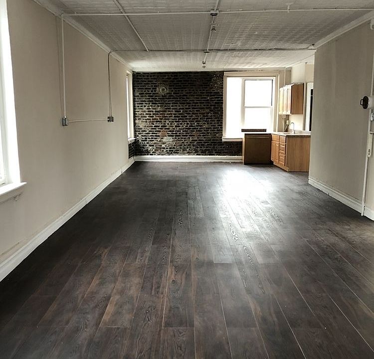 2nd image of 47 Canal St APT 7